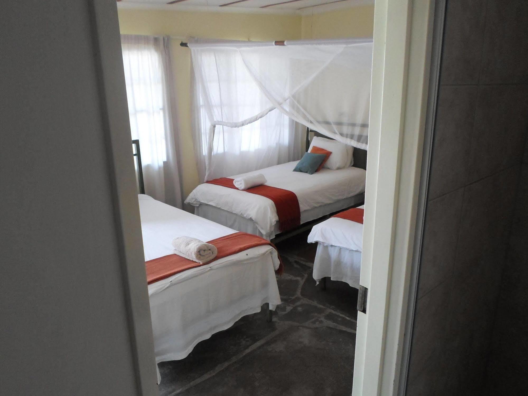 Tsumkwe Country Lodge Ngoại thất bức ảnh